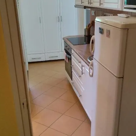 Candy Apartment